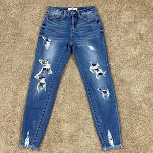 Kancan Size 26 Mid Rise Leopard Animal Patch Distressed Skinny Jeans